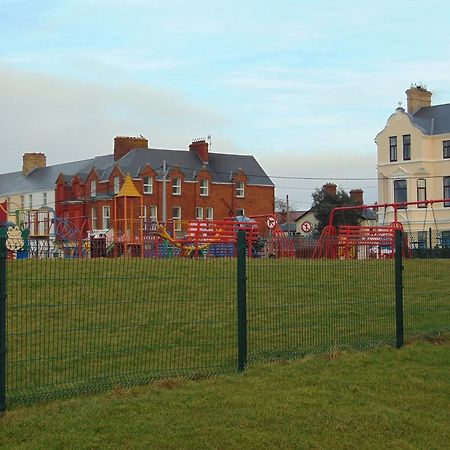 The Central, Buncrana Exterior foto